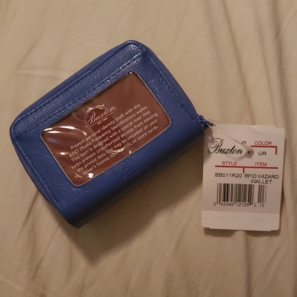 DONATED NWT Buxton RFID Wallet